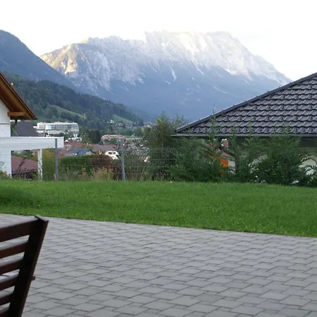 Dream House *
