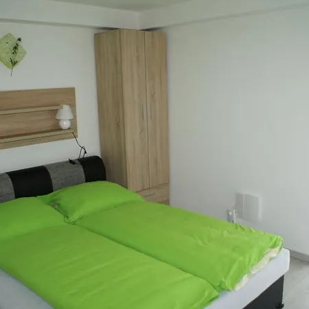 Dream House Grobming