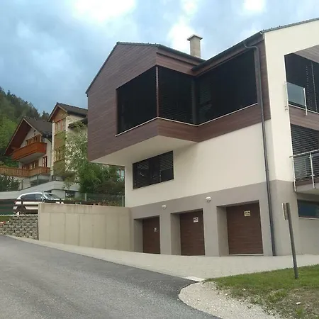 Dream House Grobming